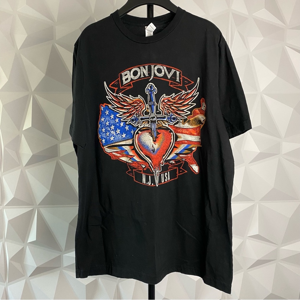 Bon Jovi Tour 2022 shirt. Authentic merch. Never worn